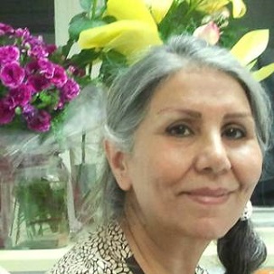 Une photographie de Mahvash Sabet, enseignante et éducatrice, membre du groupe des sept responsables bahá’ís iraniens qui sont emprisonnés en Iran depuis 2008.