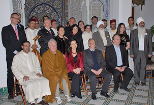 Les participants, membres des religions mondiales – y compris la foi bahá’íe – ayant assisté au International Symposium on Religion, Spirituality, and Education for Human Flourishing (Colloque international sur la religion, la spiritualité et l’éducation favorisant l’épanouissement de l’être humain) qui s’est tenu à Marrakech, du 24 au 26 février 2012.