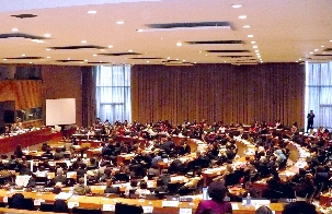 Deux représentants de la Communauté internationale bahá’íe ont pris la parole lors d’une table ronde de haut niveau sur le sujet “Financement pour l’égalité des sexes et la responsabilisation des femmes” lors de la Commission des Nations-Unies sur le statut des femmes le 25 février 2008