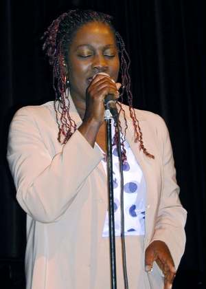 La chanteuse  classique Ranzie Mensah se produira à Chypre et sera accompagnée par le pianiste Alfredo Matera.