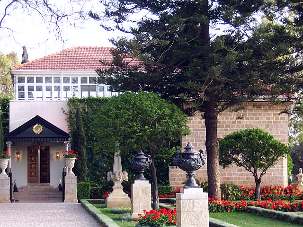 Le seuil sacré du Tombeau de Bahá’u’lláh