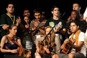 Le hall principal était fréquemment empli de musique.