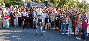 Photo souvenir des participants de l’école d’été bahá’íe France 2008.