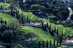En juillet 2008, le tombeau du Báb et les terrasses qui l’entourent ont été promus par l’UNESCO comme étant un site appartenant à l’héritage mondial et ont été inscris sur la liste de l’héritage culturel de l’humanité.