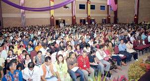 Le rassemblement de 1300 participants à Kuching, Sarawak, en Malaisie, a fait de cette réunion la plus grande manifestation bahá'íe jamais organisée dans cette région.
