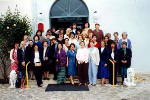 Acuto, Italie en 2000 : réunion de femmes bahá'íes d'Europe pour un séminaire « Task Force ».