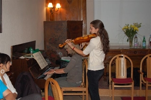 ...à des morceaux de musique classique …