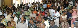 Plus d’un millier de bahá’ís en provenance de la République Démocratique du Congo et de l’Angola étaient réunis à Lumbashi.
