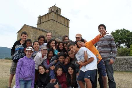 Bonne humeur et convivialité ont régné en maître durant tout le séjour et ont permis à chaque participant d'apprendre l’altruisme en se mettant au service des autres. Le groupe des 13 ans de passage à Comps est en liesse !