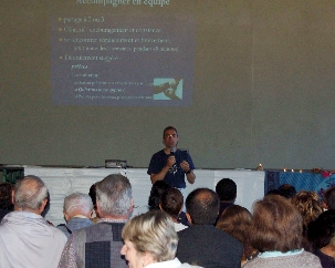 De nombreux ateliers et conférences ont permis aux participants d’avoir une vision plus claire des chantiers à engager afin que l’enseignement devienne une passion au service de l’humanité.