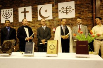 Les représentants des différentes communautés religieuses