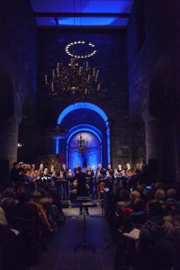 Prison Poems a été composé pour le Festival international de musique d’église d’Oslo en mars 2017. La composition musicale est inspirée du livre de poésie de Mahvash Sabet, adapté en anglais du persan.