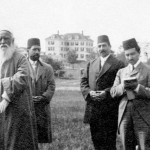 ‘Abdu’l-Bahá visite Green Acre en 1912. (Photo du site centenary.bahai.us)