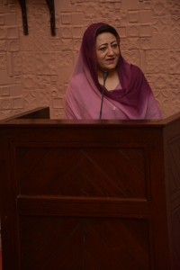Asiya Nasir, députée au Pakistan, s’adressant aux participants au rassemblement organisé la semaine dernière.