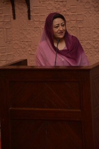 Asiya Nasir, députée au Pakistan, s’adressant aux participants au rassemblement organisé la semaine dernière.