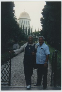 Gillespie en 1985, lors d’une visite au Centre mondial bahá’í.