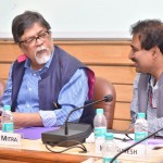 M. Chandan Mitra, directeur général et rédacteur du journal The Pioneer, et M. K.G. Suresh, directeur général de l’Institut indien de communication de masse (IIMC), ont pris la parole lors de la table ronde, intitulée « Relater la religion avec sensibilité et compréhension dans un monde interdépendant », qui s’est déroulée samedi 12 juillet, à New Delhi.