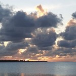 Lever du soleil au Kiribati sur les îles de la Ligne