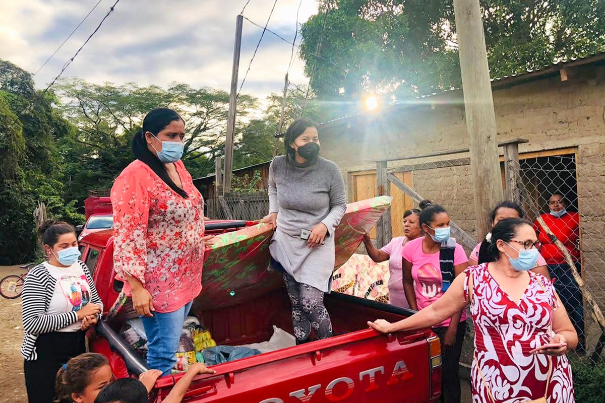 Un comité d’urgence établi par l’Assemblée spirituelle nationale bahá’íe du Honduras au début de la pandémie a été capable de s’adapter pour aider à faire face à de nouvelles crises.