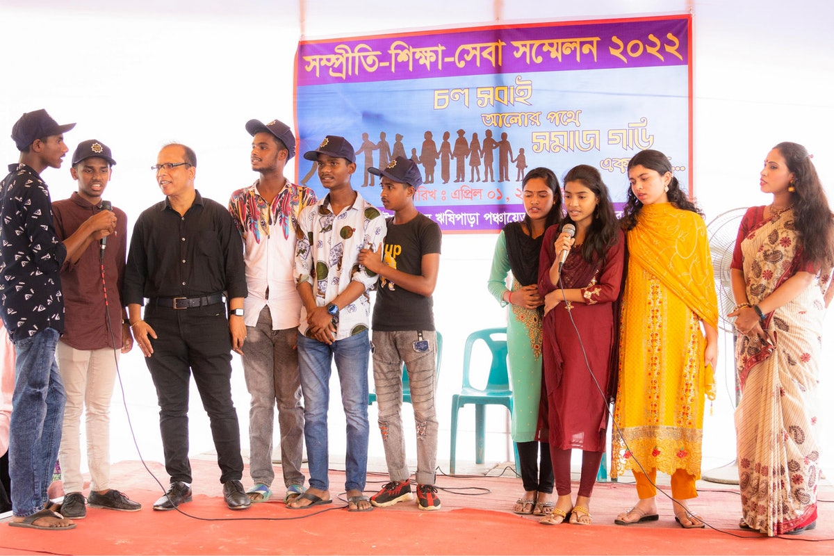 Participants à une conférence à Dhaka, au Bangladesh.