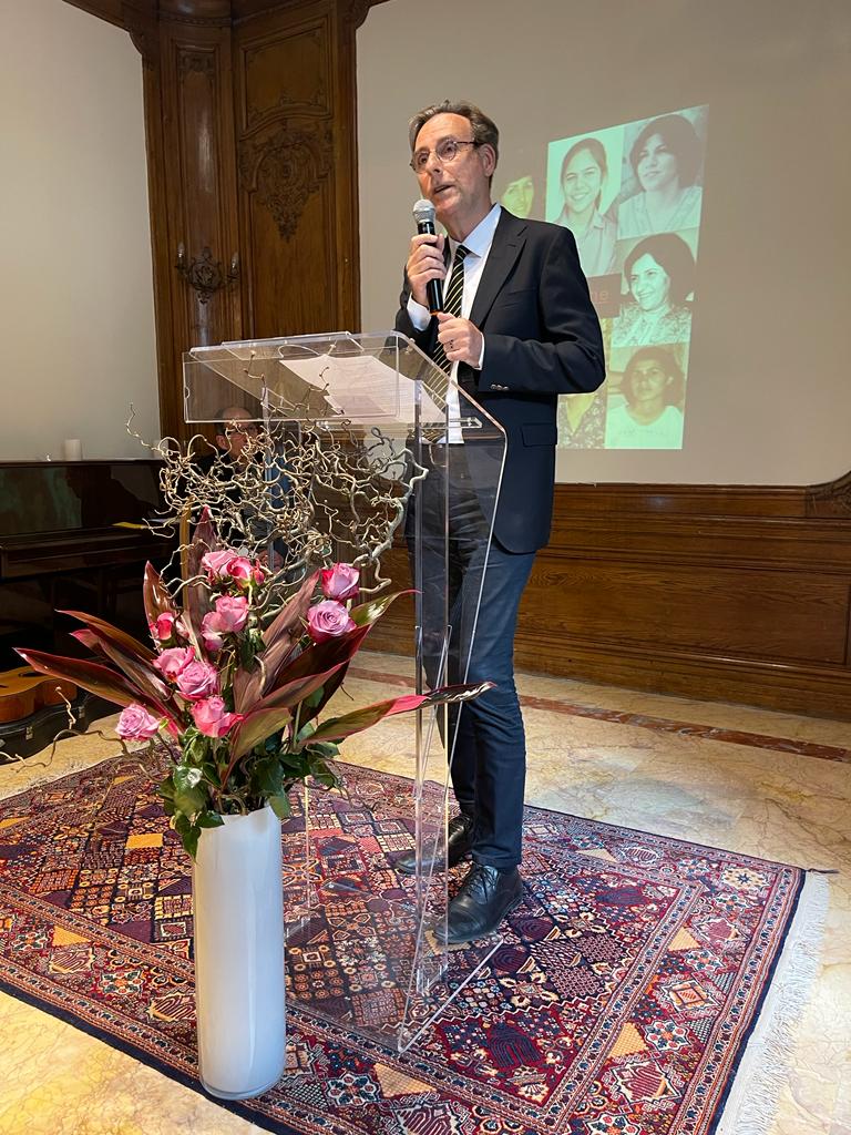 Yves Bomati - Historien, spécialiste de l'histoire de l'Iran.