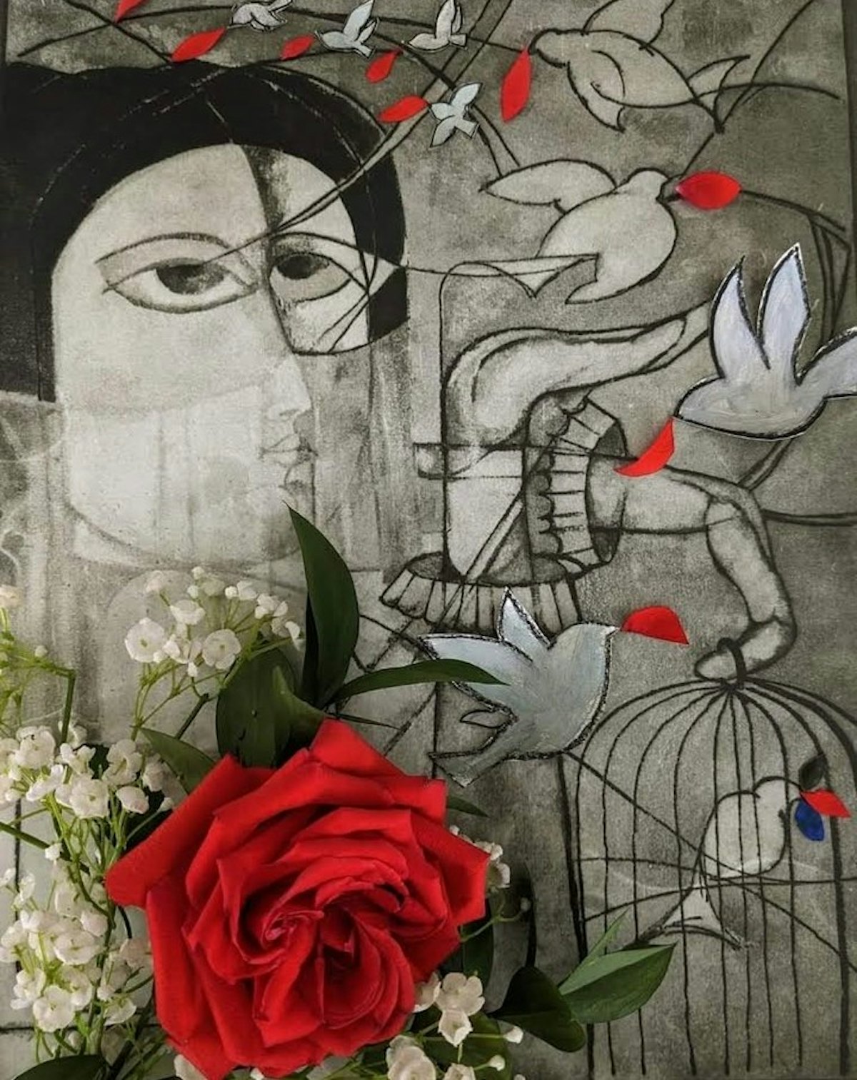 Dans cette œuvre multimédia, deux artistes du Canada transmettent l’esprit de résilience des 10 femmes bahá’íes de Chiraz.